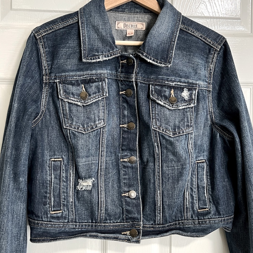 Decree Distressed Denim Jacket - image 8